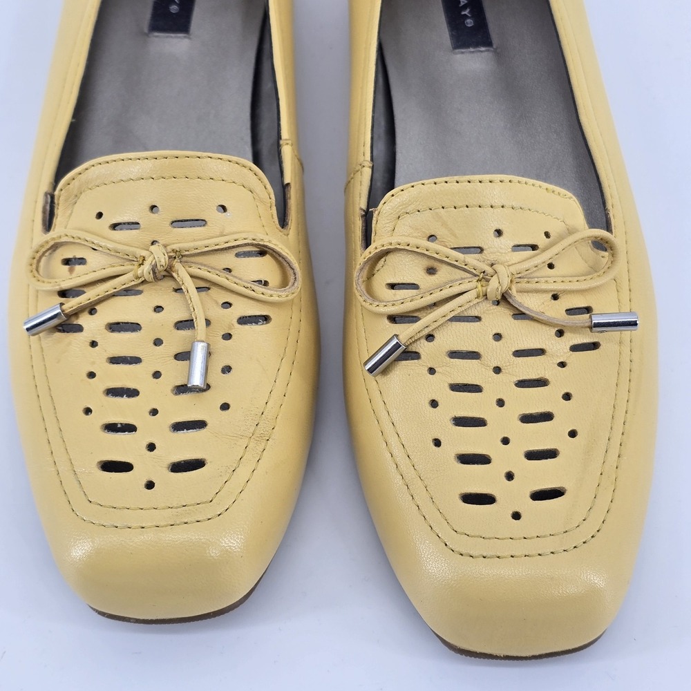 Womens Array Sweet Pea Flats Size 7m Yellow‎ Leather Excellent - Picture 2 of 7